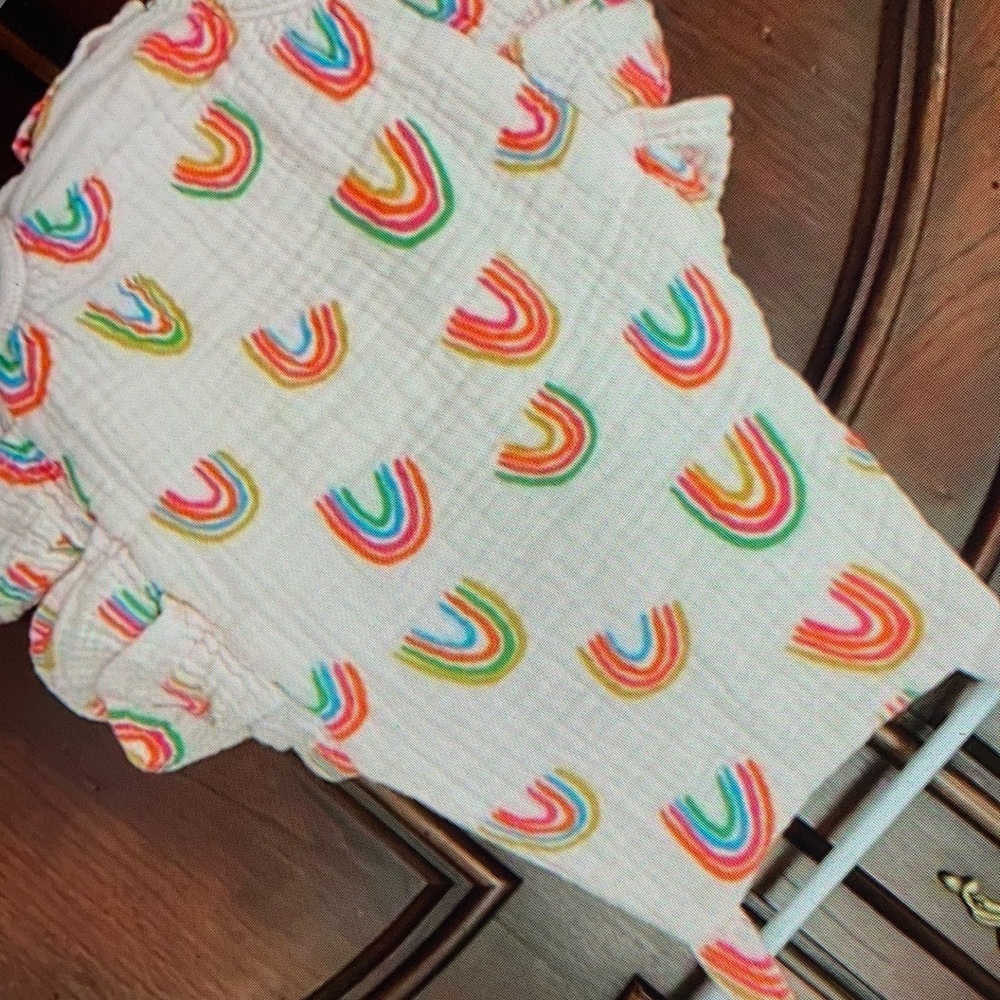 Adorable romper rainbow print one piece